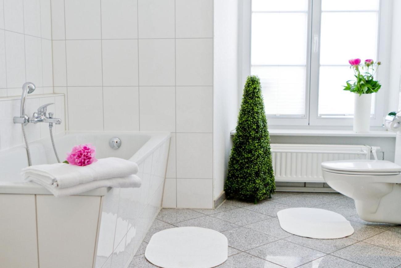 Hotel Zum Goldenen Loewen Baden-Baden Chambre photo