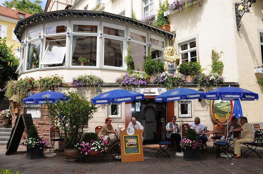 Hotel Zum Goldenen Loewen Baden-Baden Extérieur photo